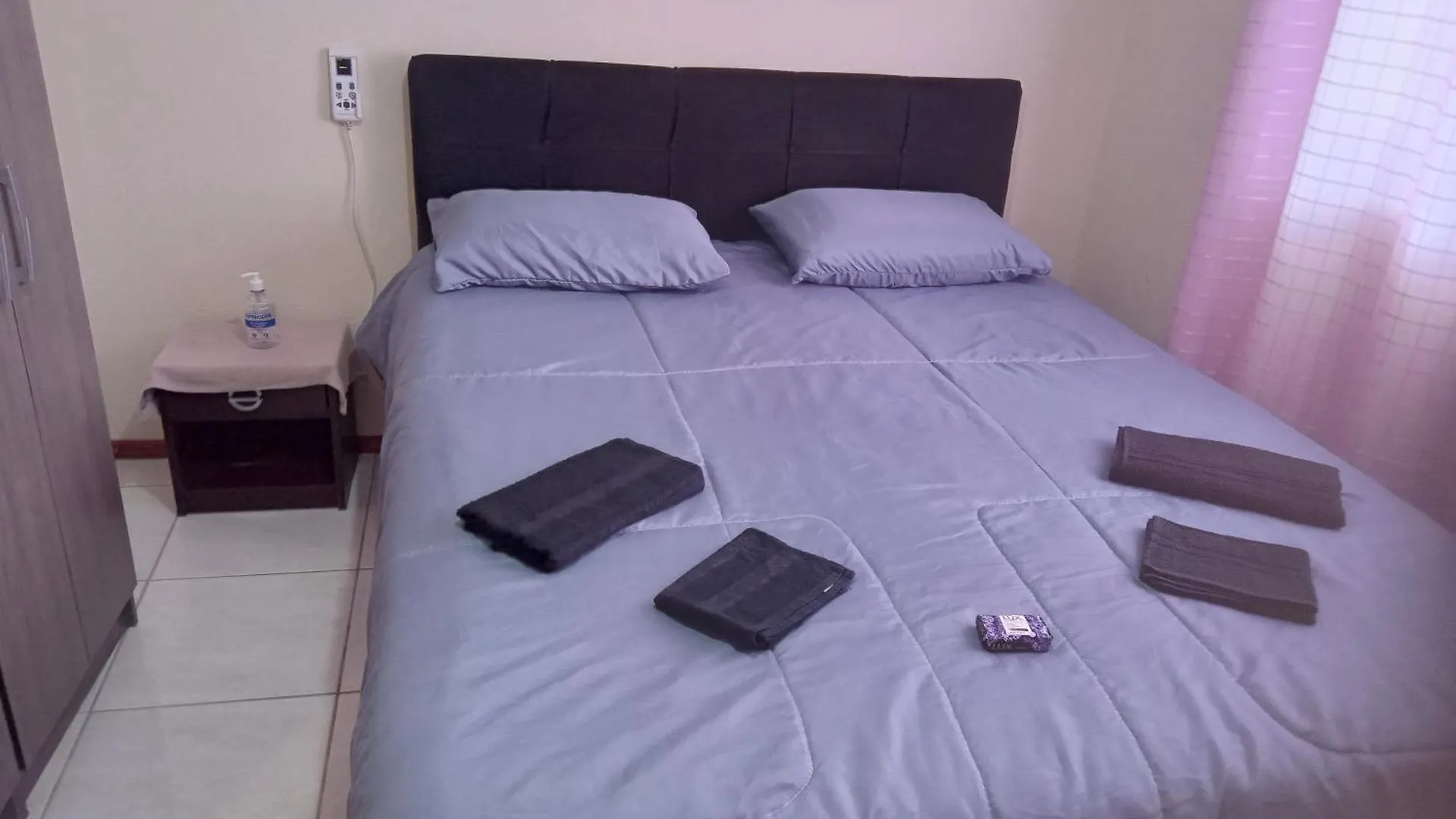 Casa de hóspedes Pousada Alternativa Manu Lages Quarto Com Banheiro No Corredor